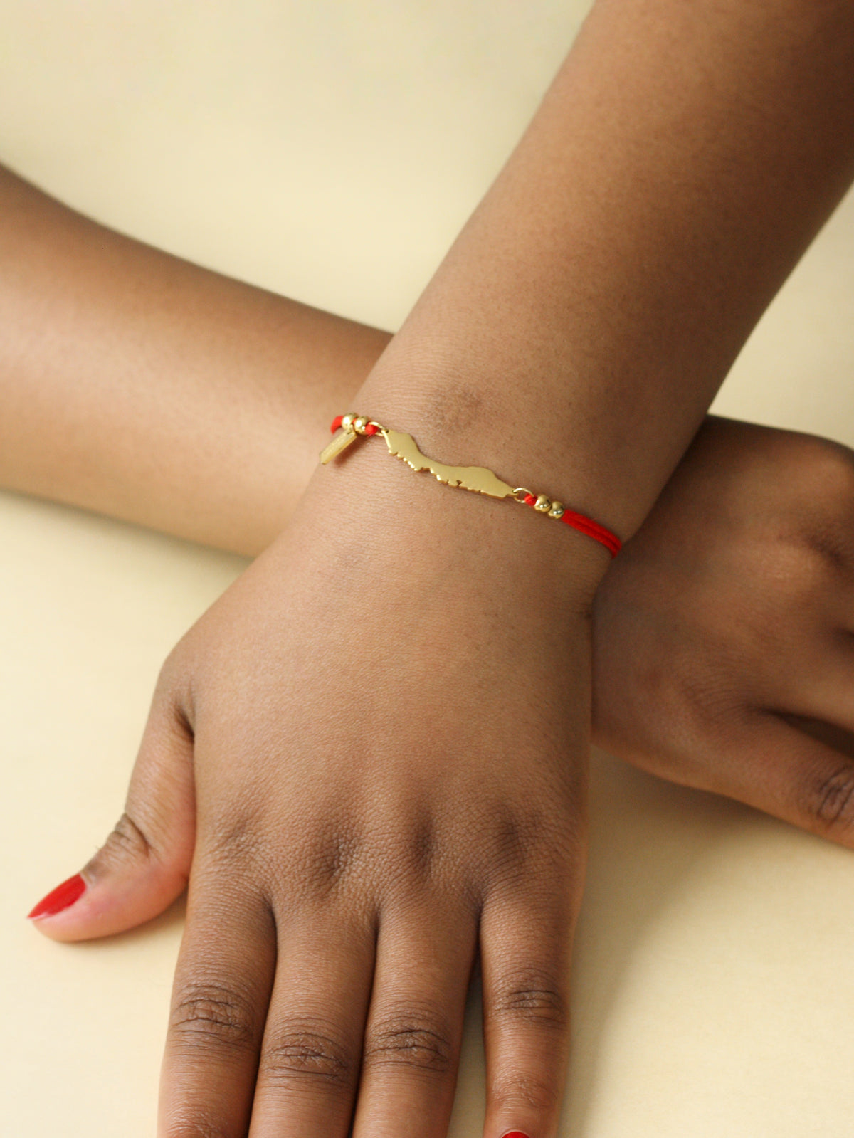 Hot red Curaçao island cord bracelet