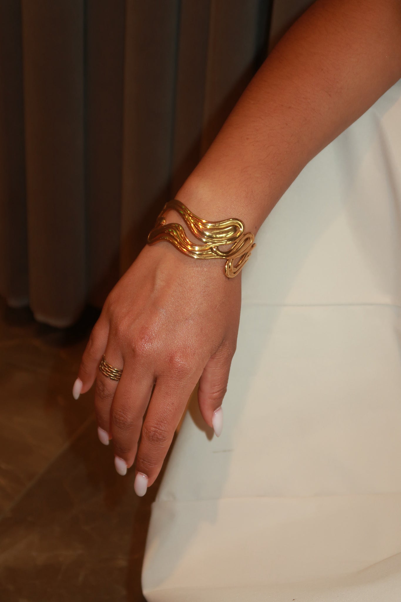 Ola Wrist Cuff