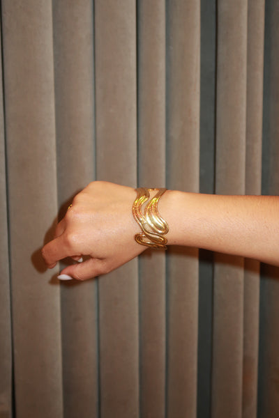 Ola Wrist Cuff
